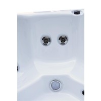 Platinum Spas Superior Whirlpool St. Tropez 200 x 200 x 80 Platinum Spas 8 Personen