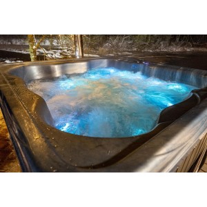 MOJODAS Badefass Badezuber 245 x 245 mm HOTTUB mit Acryl-Schale Modell MacauXL